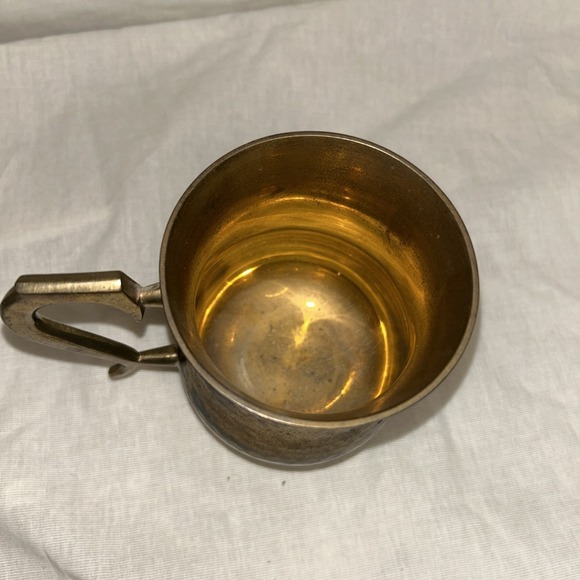 Vintage Brass Mug Square-top Thumb Rest Patina Heavy - Made In India - Picture 3 of 5